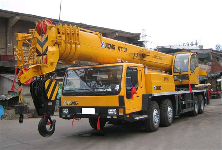 高昌区吊车出租选择重点